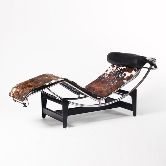 alt=“LC4 Chaise Longue Cassina - Le Corbusier“